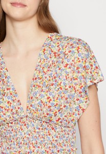 73a109011f808afdf939d79fb6b14f98.jpg
