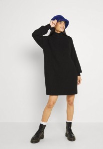 abbfc82ab086b5ee5c43ab423a262943.jpg