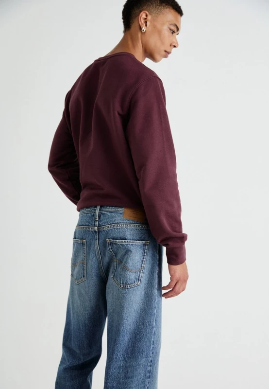 3e4d8e41a2249112134b2e51d6cc93fe.jpg
