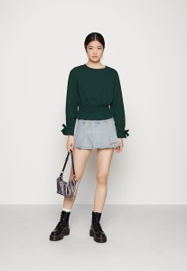2677bbdd473d88b54b455bfc9b613f48.jpg