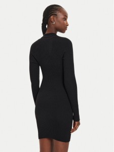 1661dd06e94ab06ef95d0555aaa2d95e.jpg