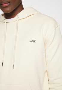 68c3e45459b6ee2335ad540ee447d3fe.jpg