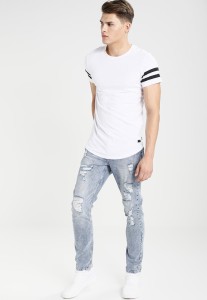 7849678_1.jpg