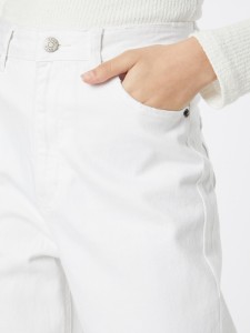 9290a2a62730a6ada40169f43eaffc82.jpg