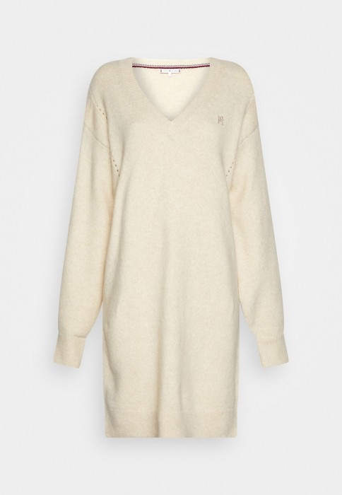 d40ae16bd6cb1e69daa3e08dfddcab17.jpg