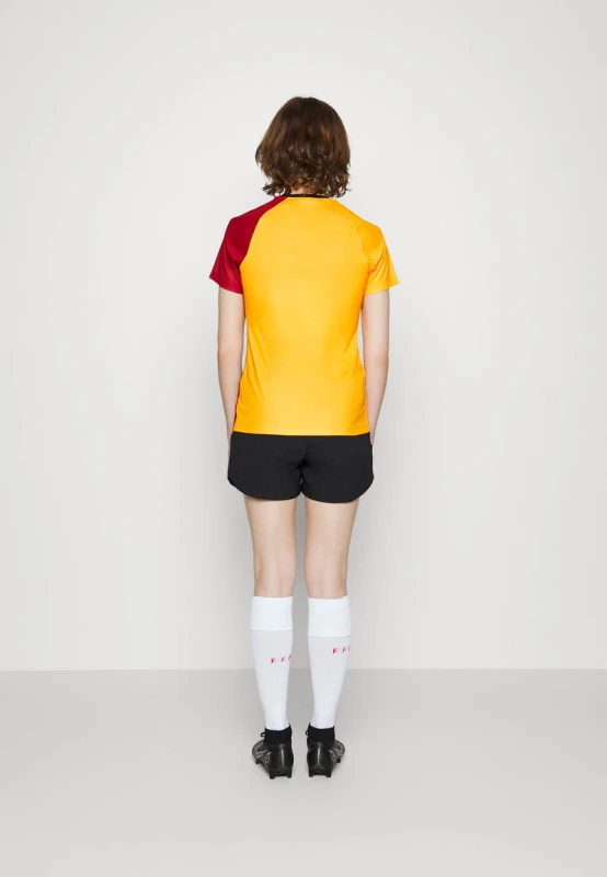 a8e0807d9a8e201a3f24657e5000b3a8.jpg