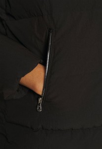 8930f52a4bc10b5ac70c0796c2bdf41d.jpg