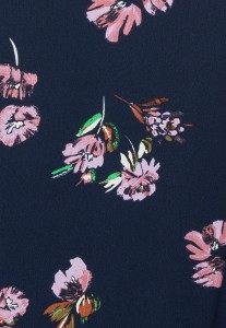 ce3a0027a16da9b8f094d9473cc13548.jpg