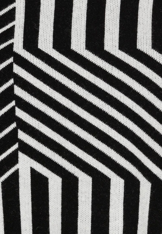 2d7335d5b30b82b5c75d633e07440a40.jpg