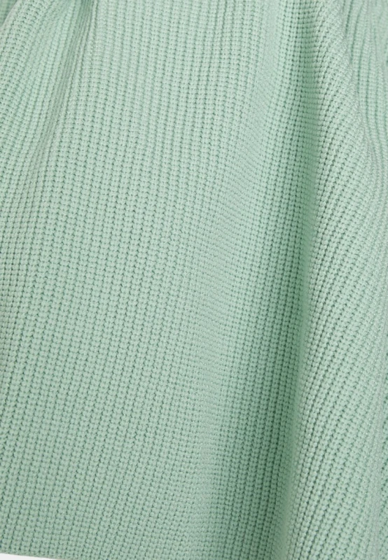 b392516ef47f2f2585d5fd83ad8ad7d7.jpg